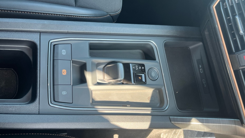 CUPRA Leon 2.0 TSI VZ1 5dr DSG Petrol Hatchback - Image 33