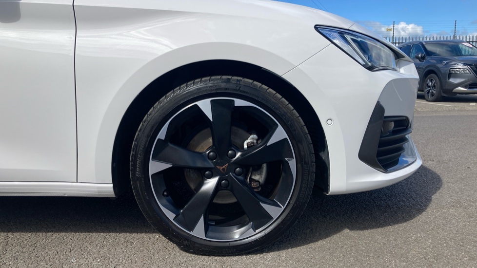 CUPRA Leon 1.5 TSI V1 5dr Petrol Hatchback - Image 5