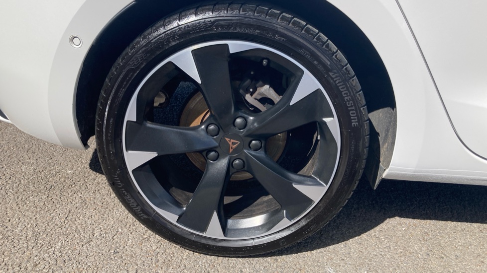 CUPRA Leon 1.5 TSI V1 5dr Petrol Hatchback - Image 29