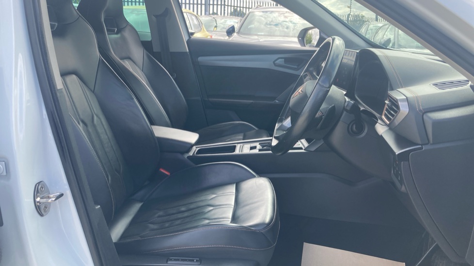 CUPRA Formentor 1.5 TSI 150 V2 5dr DSG Petrol Estate - Image 15