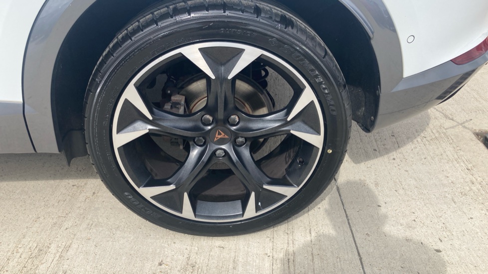 CUPRA Formentor 1.5 TSI 150 V2 5dr DSG Petrol Estate - Image 30