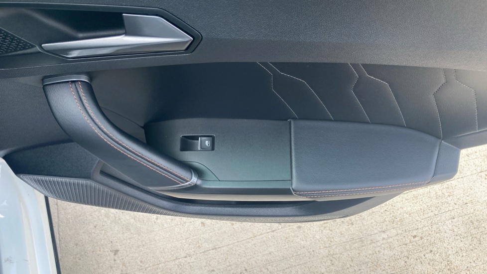 CUPRA Formentor 1.5 TSI 150 V2 5dr DSG Petrol Estate - Image 33