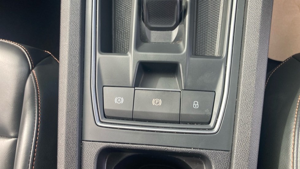 CUPRA Formentor 1.5 TSI 150 V2 5dr DSG Petrol Estate - Image 42