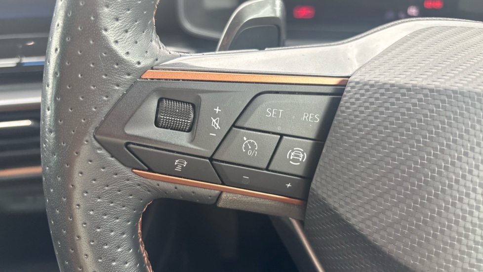 CUPRA Formentor 1.4 eHybrid 204 V2 5dr DSG Estate - Image 17