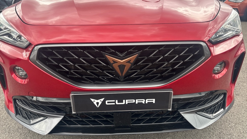 CUPRA Formentor 1.4 eHybrid 204 V2 5dr DSG Estate - Image 38