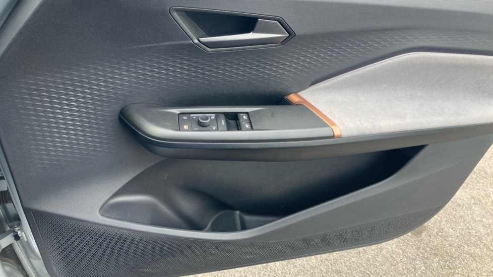 CUPRA Born 150kW V2 58kWh 5dr Auto Electric Hatchback - Image 19
