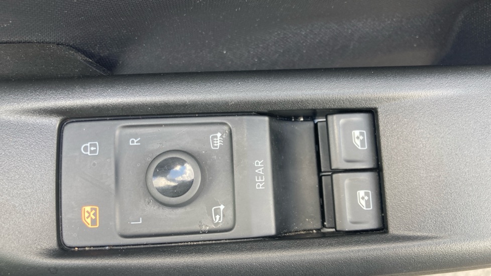 CUPRA Born 150kW V2 58kWh 5dr Auto Electric Hatchback - Image 37