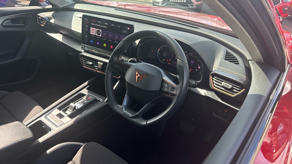 CUPRA Formentor 1.4 eHybrid 204 V1 5dr DSG Estate - Image 6