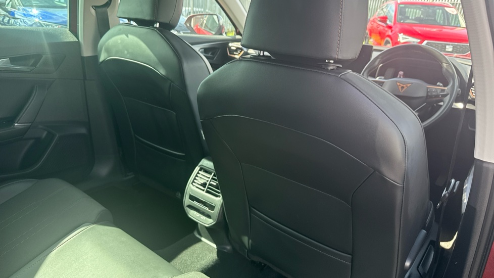 CUPRA Formentor 1.4 eHybrid 204 V1 5dr DSG Estate - Image 48