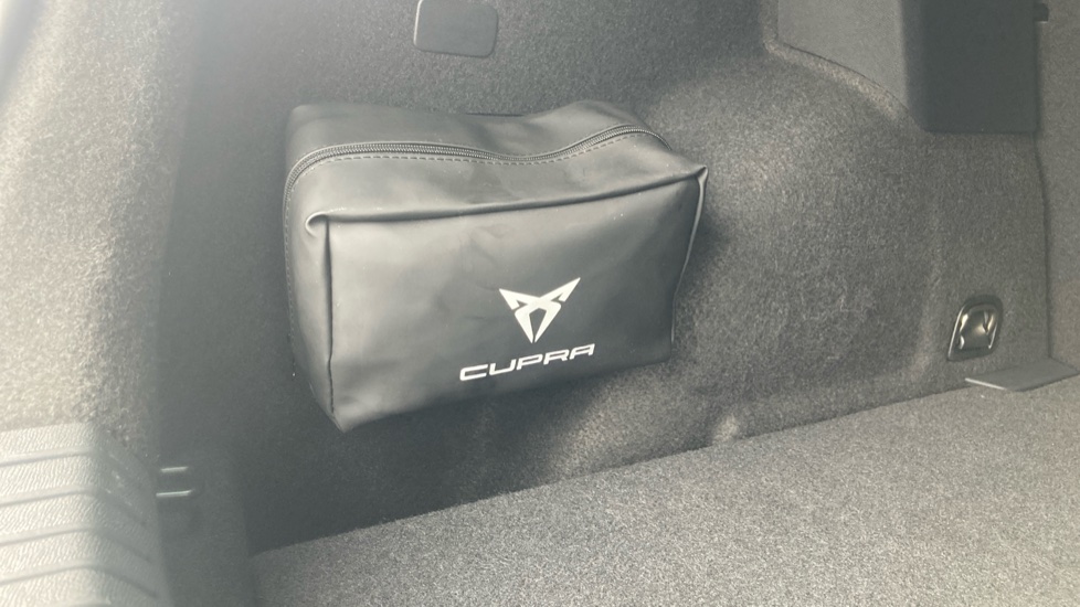 CUPRA Formentor 1.5 eTSI 150 Tribe Edition 5dr DSG Petrol Estate - Image 25