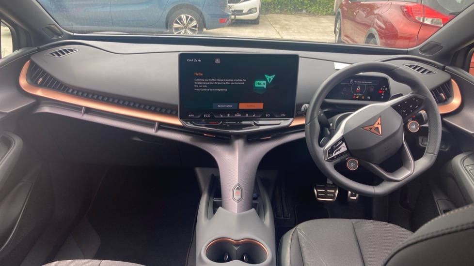 CUPRA Tavascan 210kW V1 77kWh 5dr Auto Electric Estate - Image 9