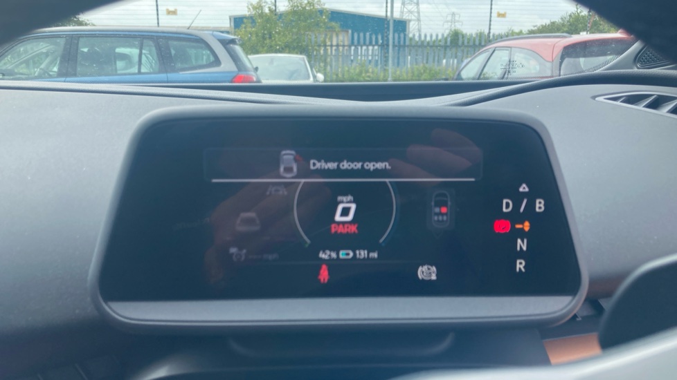 CUPRA Tavascan 210kW V1 77kWh 5dr Auto Electric Estate - Image 11