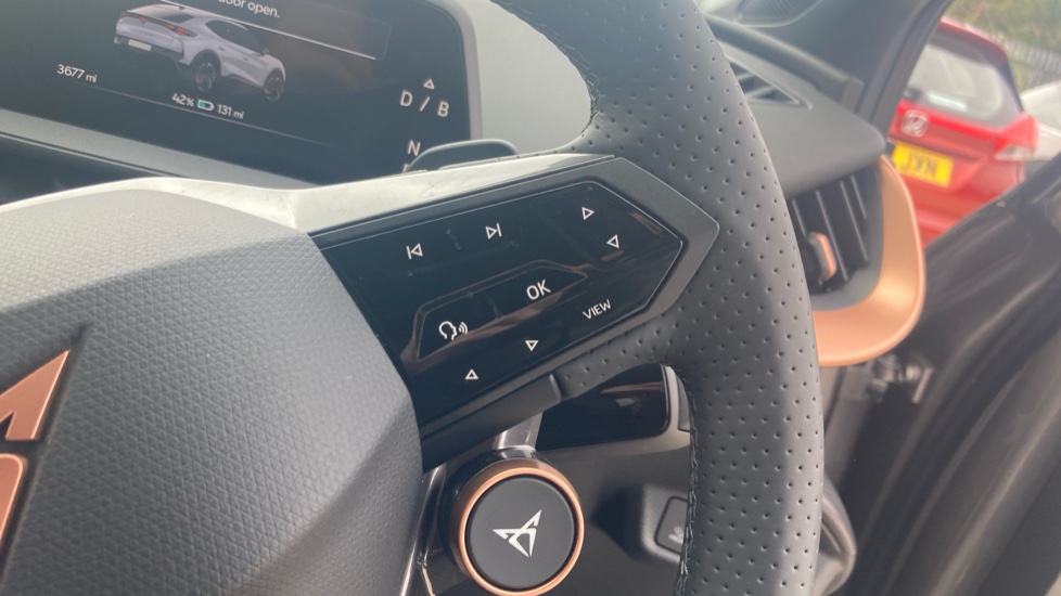 CUPRA Tavascan 210kW V1 77kWh 5dr Auto Electric Estate - Image 18