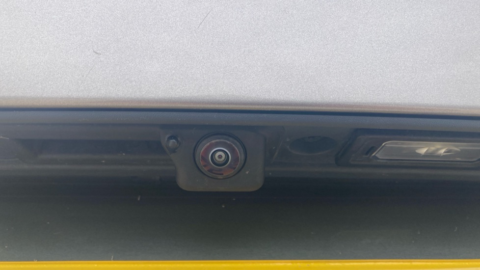 CUPRA Tavascan 210kW V1 77kWh 5dr Auto Electric Estate - Image 26