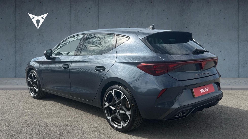 CUPRA Leon 1.5 eTSI 150 V2 5dr DSG Petrol Hatchback - Image 3