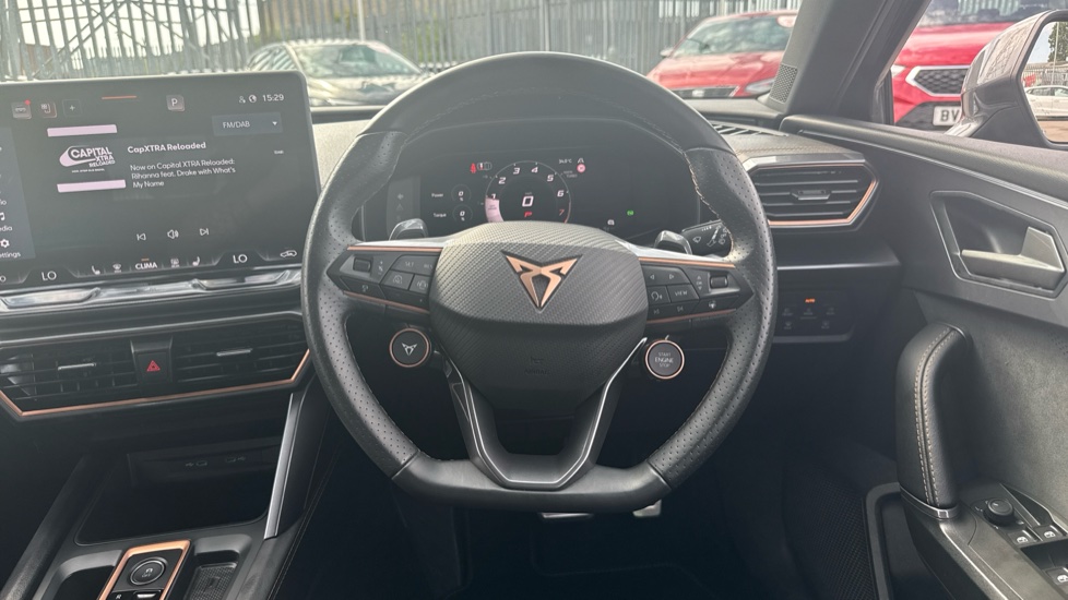 CUPRA Leon 1.5 eTSI 150 V2 5dr DSG Petrol Hatchback - Image 10