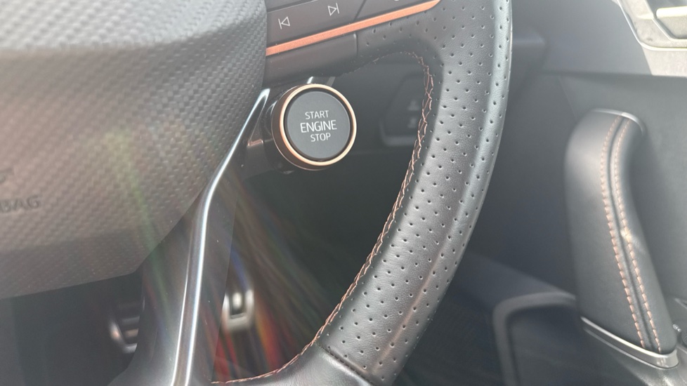 CUPRA Leon 1.5 eTSI 150 V2 5dr DSG Petrol Hatchback - Image 47