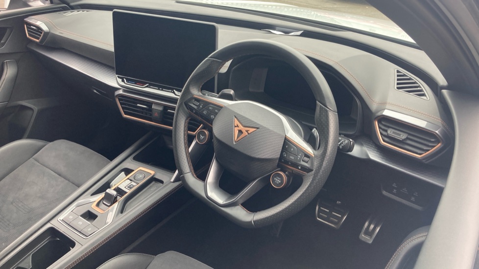 CUPRA Leon 1.5 eTSI 150 V2 5dr DSG Petrol Hatchback - Image 6