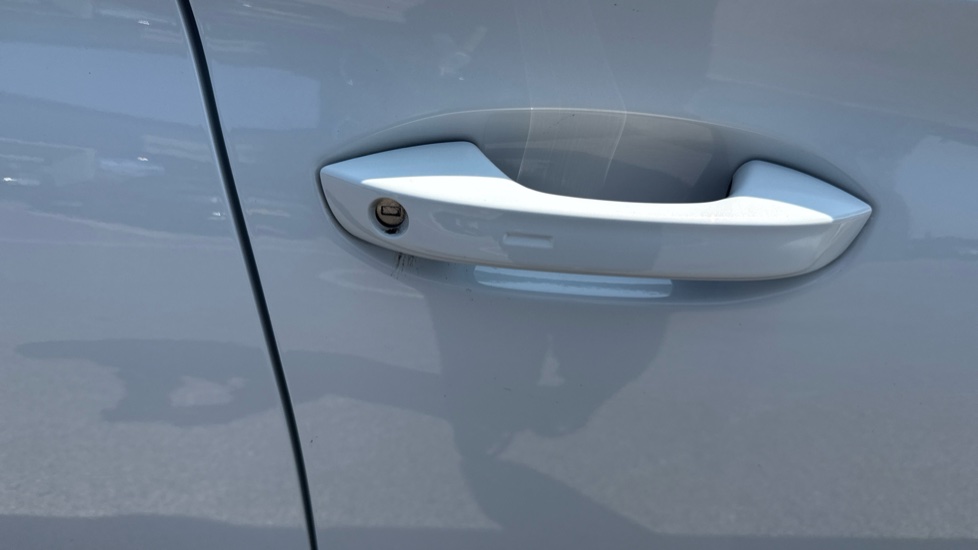 CUPRA Leon 1.5 eTSI 150 V2 5dr DSG Petrol Hatchback - Image 23