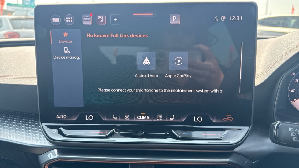 CUPRA Leon 1.5 eTSI 150 V2 5dr DSG Petrol Hatchback - Image 61