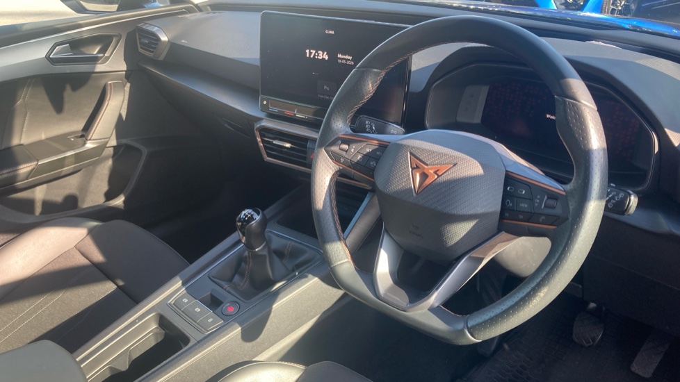 CUPRA Leon 1.5 TSI V1 5dr Petrol Hatchback - Image 6
