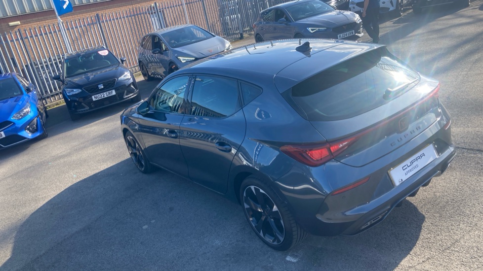 CUPRA Leon 1.5 TSI V1 5dr Petrol Hatchback - Image 24