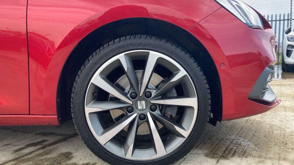 SEAT Leon 1.4 eHybrid FR Sport 5dr DSG Hatchback - Image 5