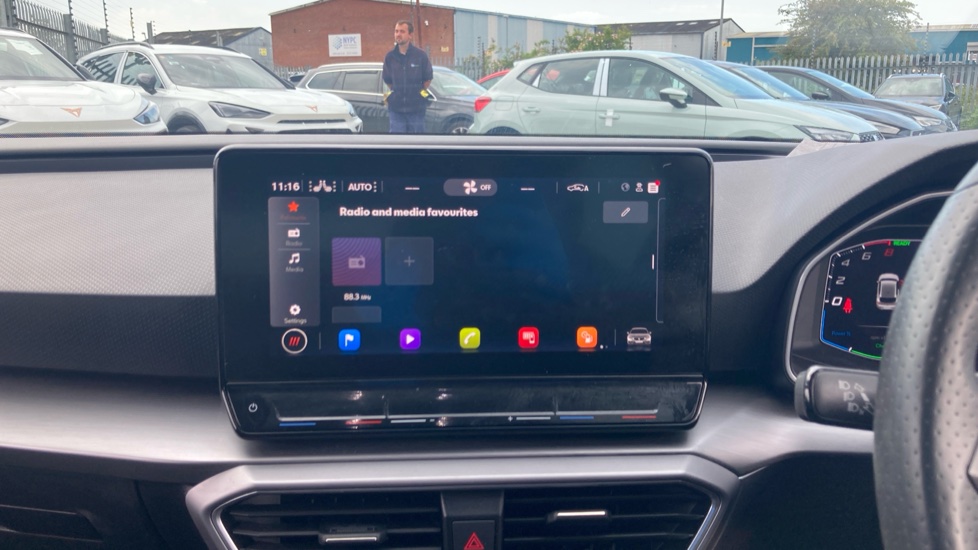 SEAT Leon 1.4 eHybrid FR Sport 5dr DSG Hatchback - Image 12