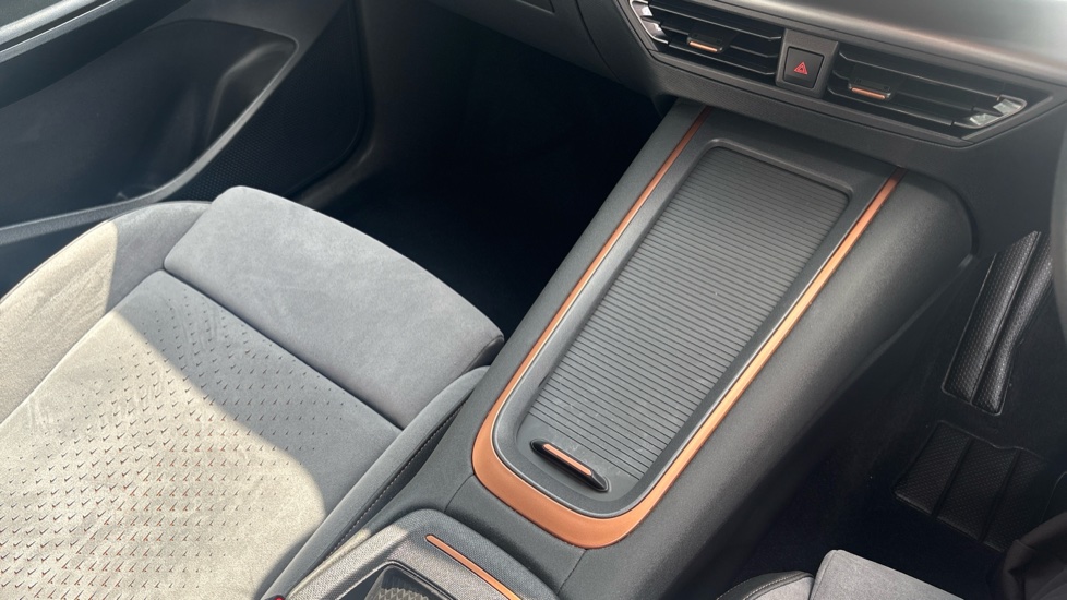 CUPRA Born 169kW e-Boost V3 77kWh 5dr Auto Electric Hatchback - Image 14