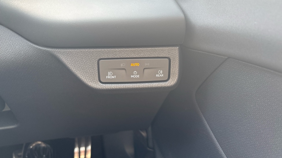 CUPRA Terramar 1.5 eTSI 150 V1 5dr DSG Petrol Hatchback - Image 40