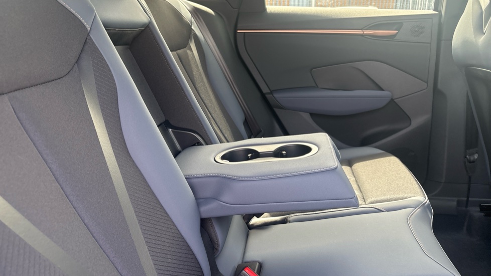 CUPRA Terramar 1.5 eTSI 150 V1 5dr DSG Petrol Hatchback - Image 48