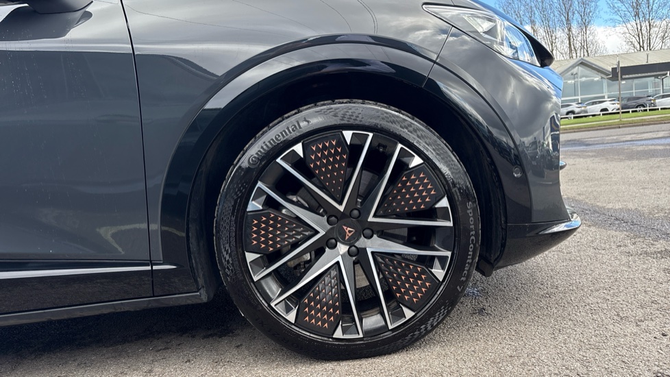 CUPRA Tavascan 250kW VZ2 77kWh AWD 5dr Auto [Winter Pack] Electric Estate - Image 5