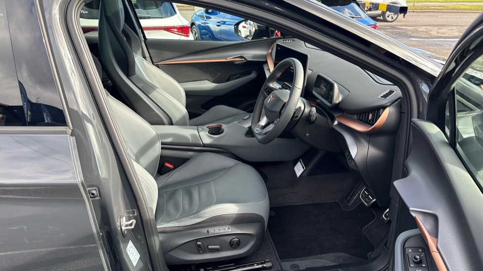 CUPRA Tavascan 250kW VZ2 77kWh AWD 5dr Auto [Winter Pack] Electric Estate - Image 15