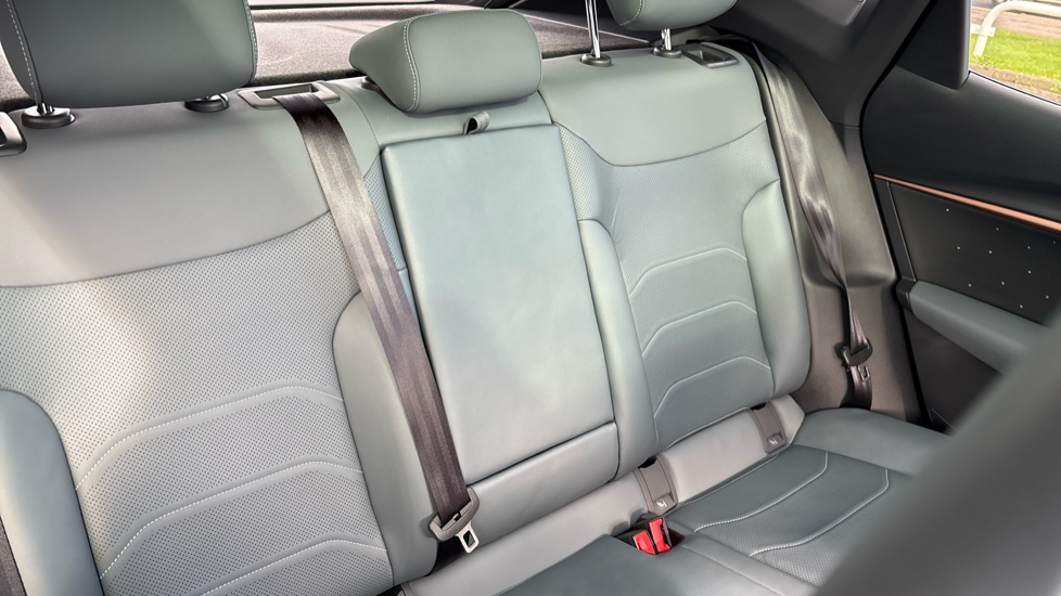 CUPRA Tavascan 250kW VZ2 77kWh AWD 5dr Auto [Winter Pack] Electric Estate - Image 16