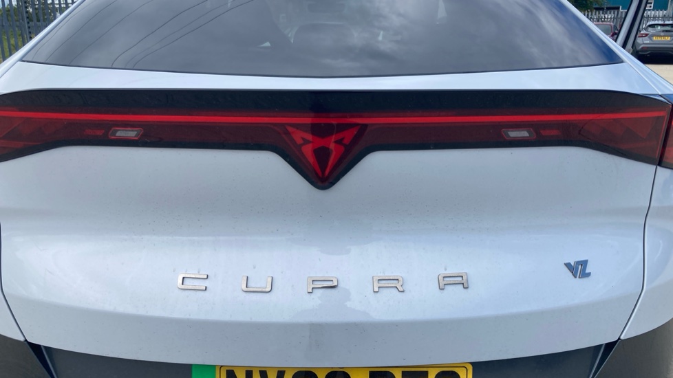 CUPRA Tavascan 250kW VZ2 77kWh AWD 5dr Auto Electric Estate - Image 29
