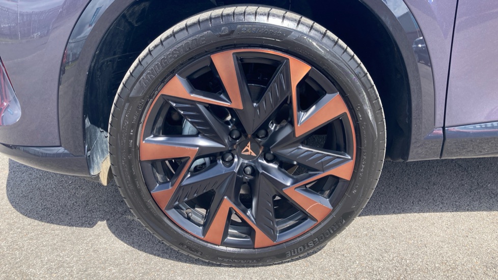 CUPRA Formentor 1.5 eTSI 150 V2 5dr DSG Petrol Estate - Image 31