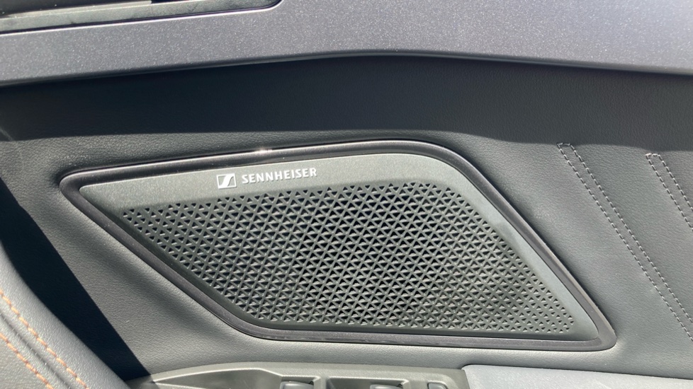 CUPRA Formentor 1.5 eTSI 150 V2 5dr DSG Petrol Estate - Image 34