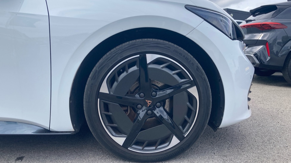 CUPRA Born 150kW V3 58kWh 5dr Auto Electric Hatchback - Image 5