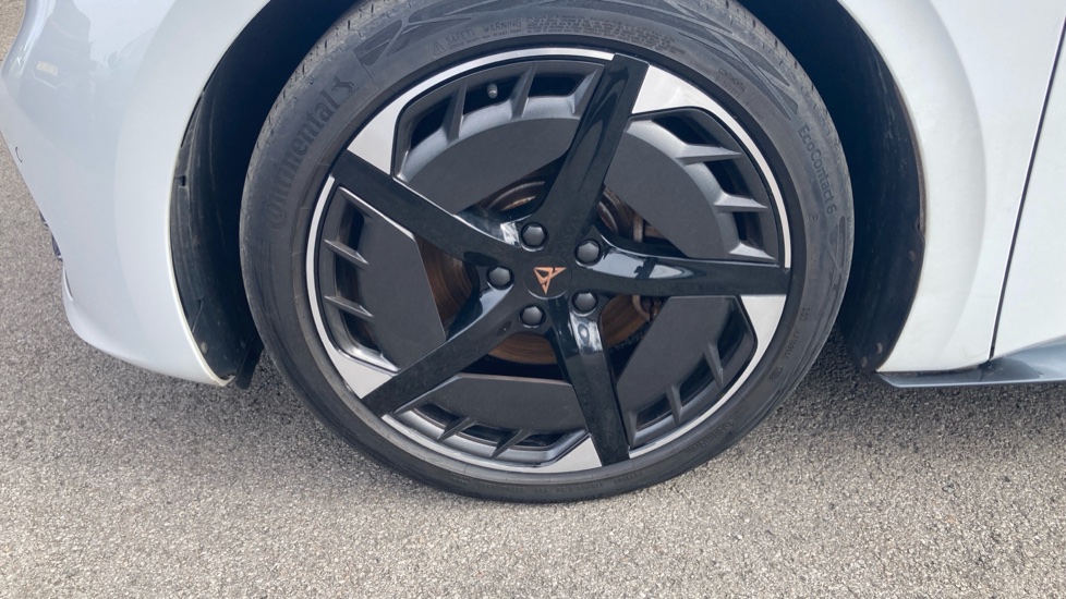 CUPRA Born 150kW V3 58kWh 5dr Auto Electric Hatchback - Image 32