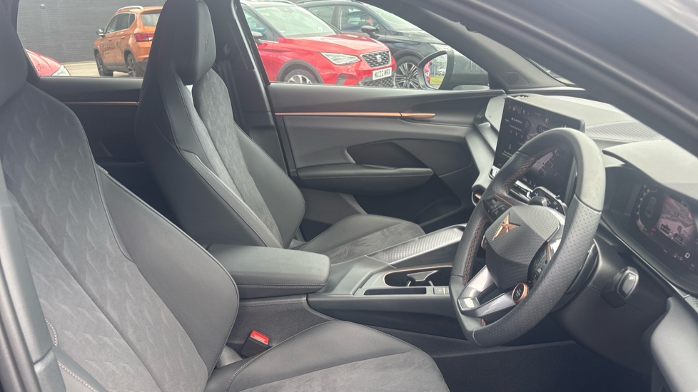CUPRA Terramar 1.5 eTSI 150 V2 5dr DSG Petrol Hatchback - Image 15