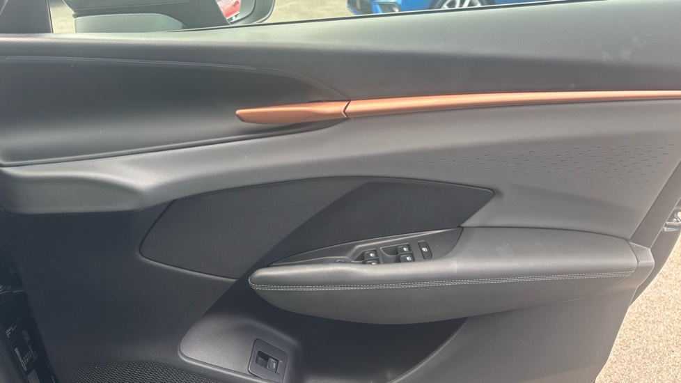 CUPRA Terramar 1.5 eTSI 150 V2 5dr DSG Petrol Hatchback - Image 19