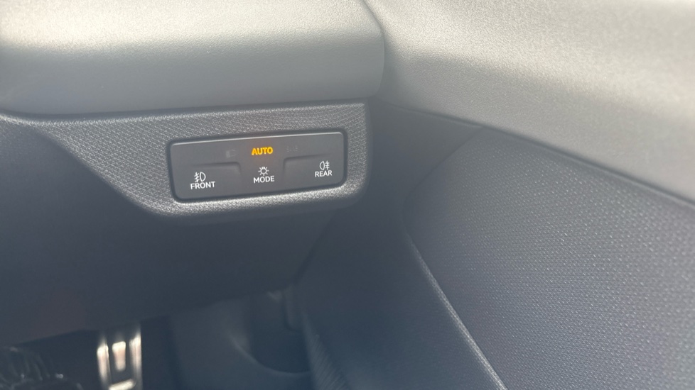 CUPRA Terramar 1.5 eTSI 150 V2 5dr DSG Petrol Hatchback - Image 21