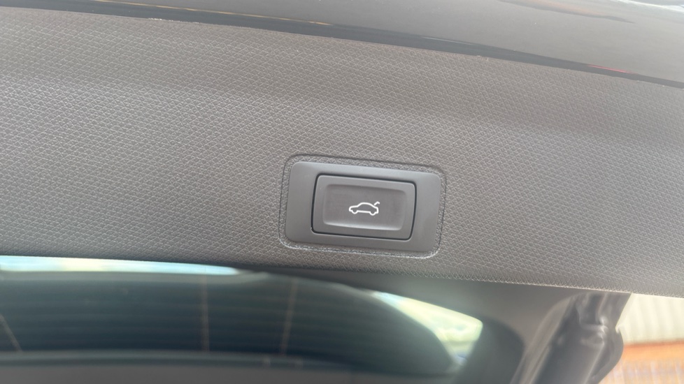 CUPRA Terramar 1.5 eTSI 150 V2 5dr DSG Petrol Hatchback - Image 34
