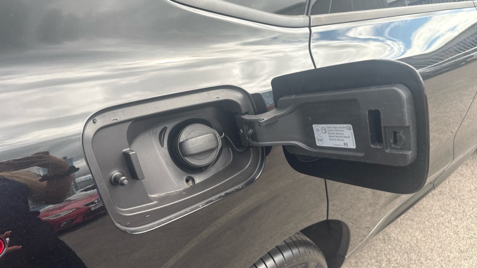CUPRA Terramar 1.5 eTSI 150 V2 5dr DSG Petrol Hatchback - Image 37
