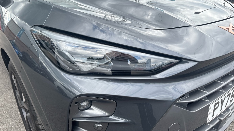CUPRA Terramar 1.5 eTSI 150 V2 5dr DSG Petrol Hatchback - Image 21