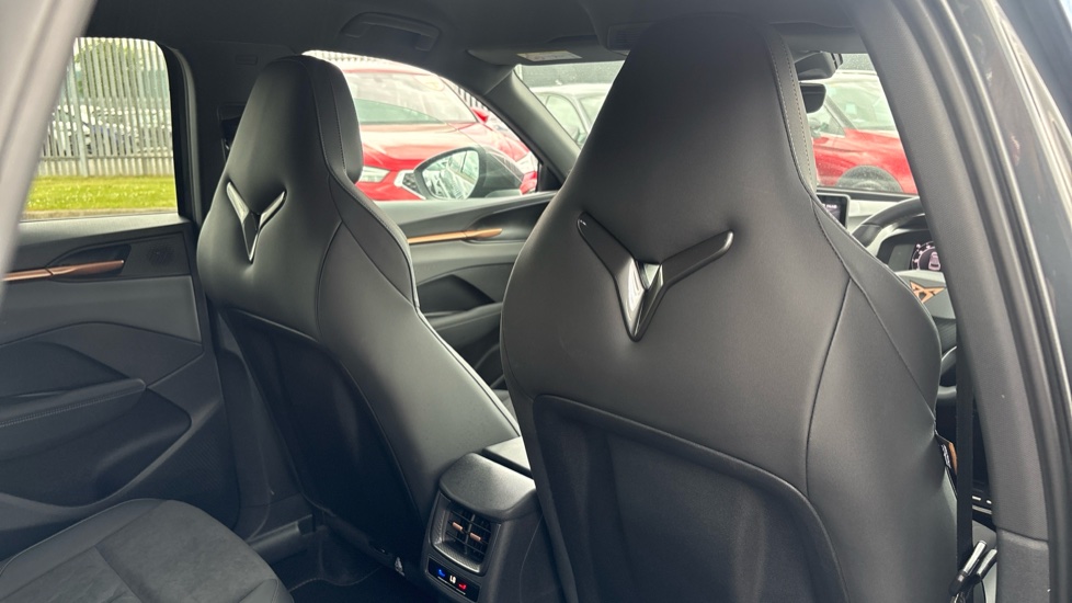 CUPRA Terramar 1.5 eTSI 150 V2 5dr DSG Petrol Hatchback - Image 46