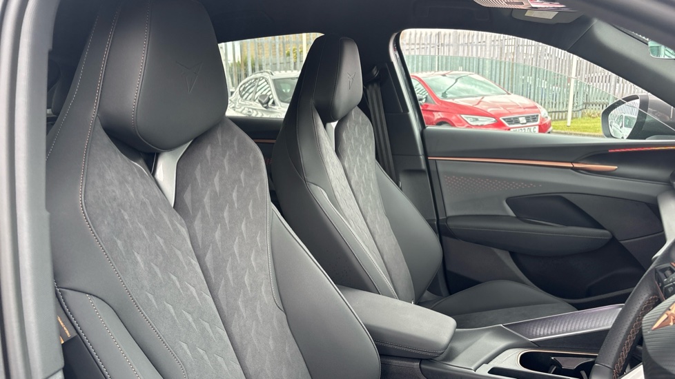 CUPRA Terramar 1.5 eTSI 150 V2 5dr DSG Petrol Hatchback - Image 48