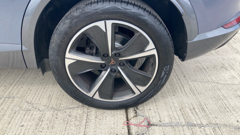 CUPRA Formentor 1.5 TSI 150 V1 5dr Petrol Estate - Image 32