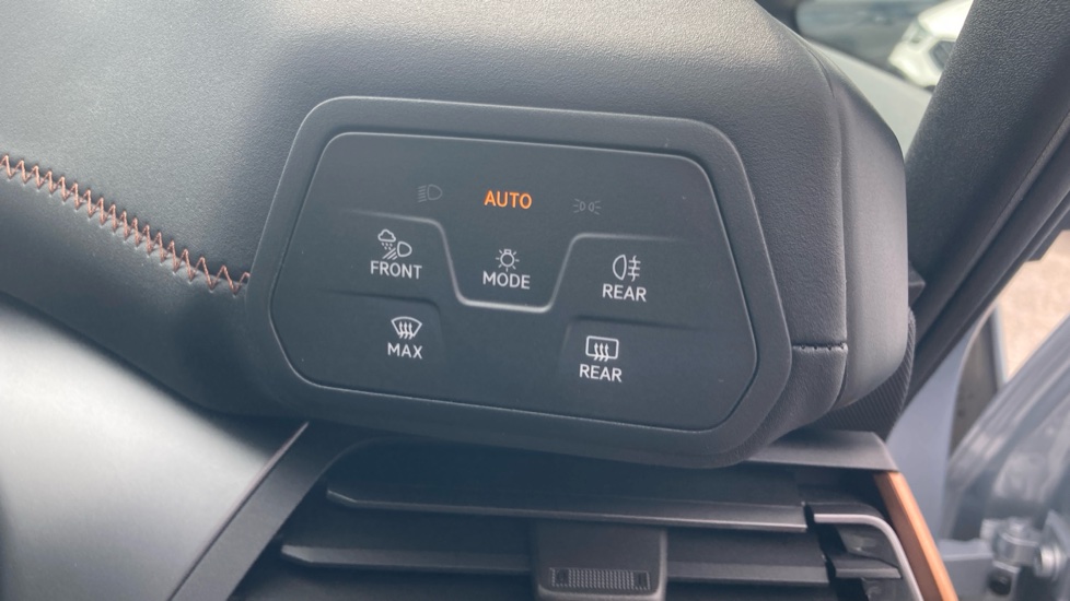 CUPRA Born 170kW e-Boost V2 59kWh 5dr Auto Electric Hatchback - Image 36