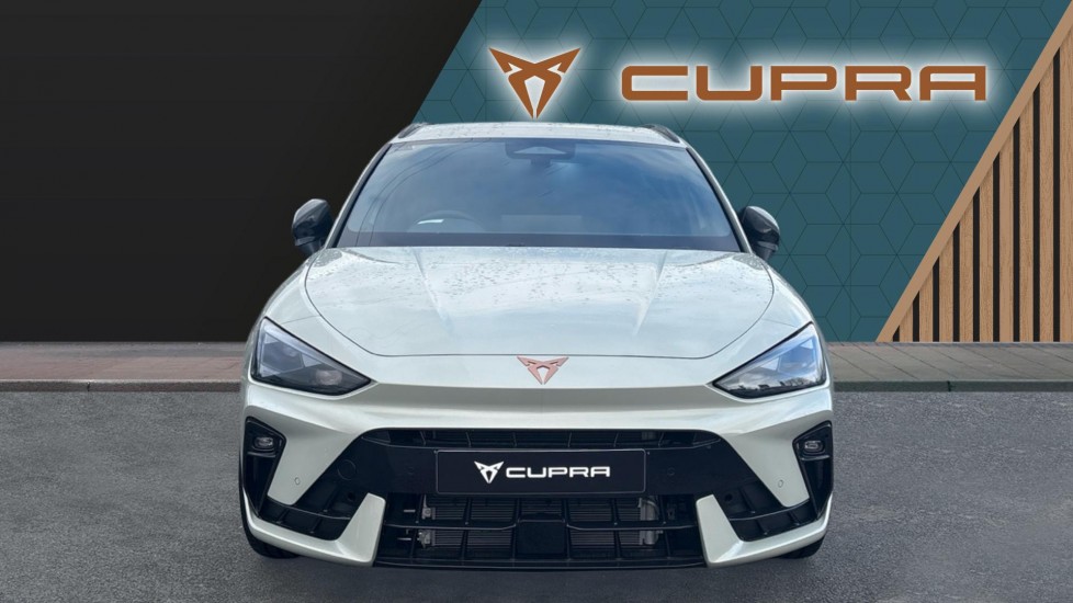CUPRA Leon 1.5 eHybrid 204 Shadow Edition 5dr DSG Estate - Image 7